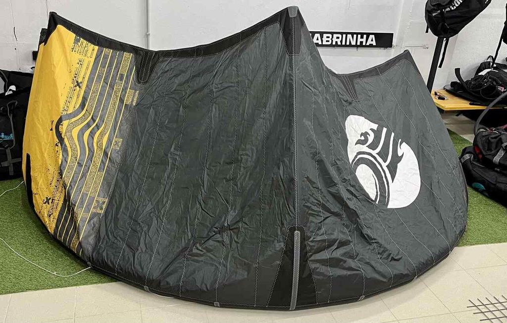 MOTO X 2023 C2 GREY/YELLOW 7m (used) (76)